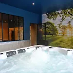 住宿加早餐酒店 Domaine D'eugene D'hotes Et