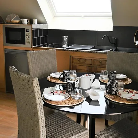 Domaine Des Agapanthes D'hotes Et Bed & Breakfast Epreville