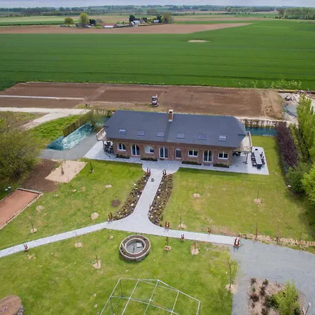 Bed & Breakfast Domaine Des Agapanthes D'hotes Et *