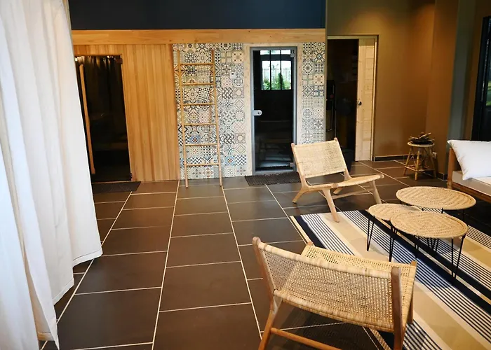 Domaine D'eugene D'hotes Et