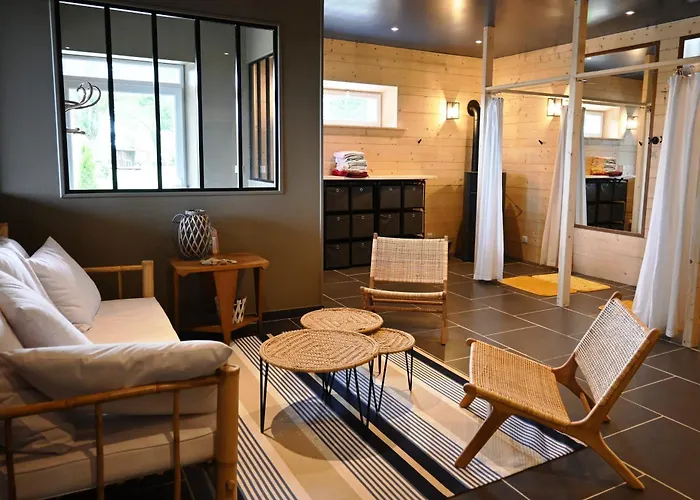 Domaine Des Agapanthes D'hôtes Et Couette-café