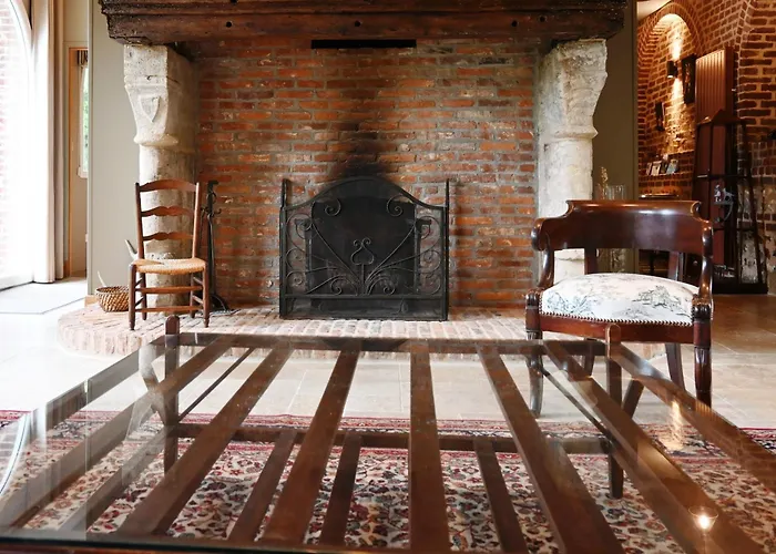 Domaine D'eugene D'hotes Et Nocleg ze śniadaniem